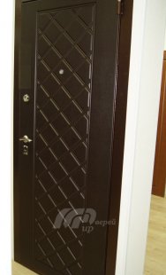 metallicheskaya dver standart 4 panel strazh grand romb